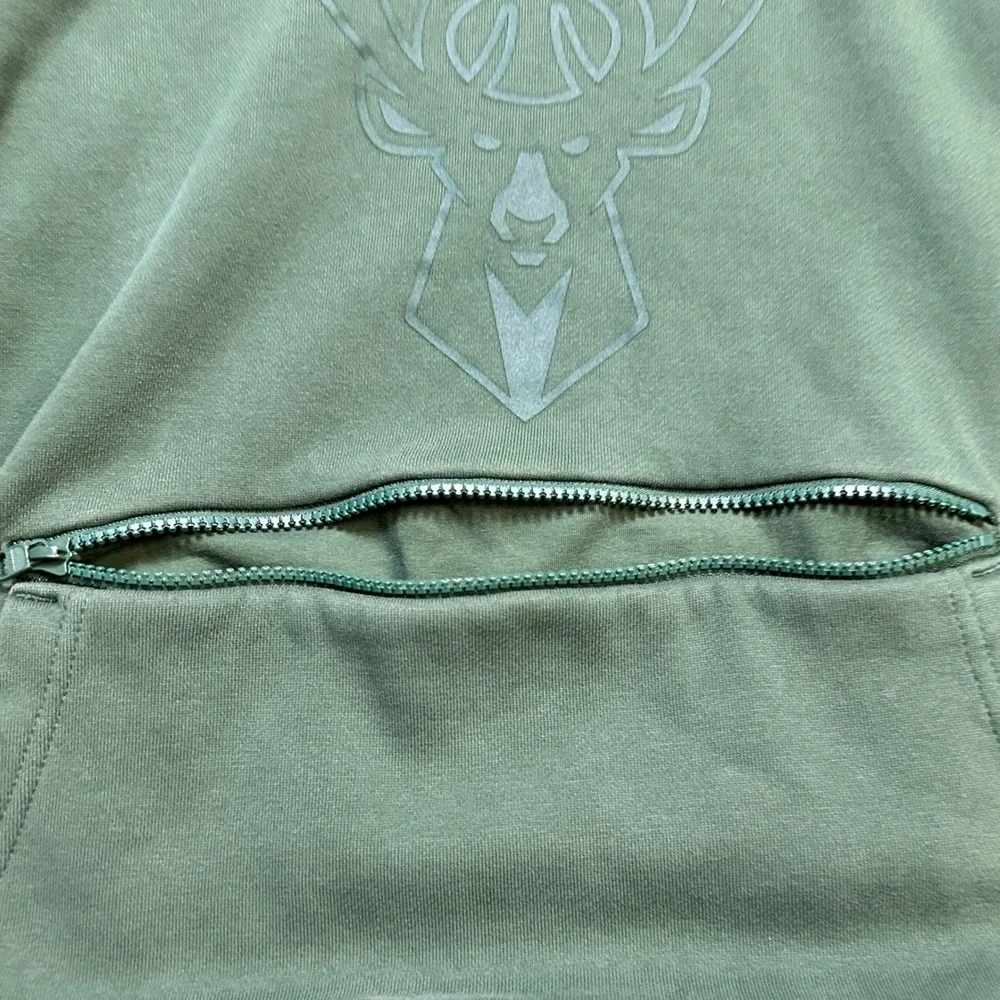 Nike 75th NBA Anniversary Milwaukee Bucks Fleece Statement Pullover Hoodie Med